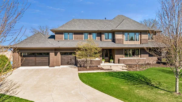 $3,495,000 | 3776 Woodland Cove Parkway, Excelsior, MN 55331