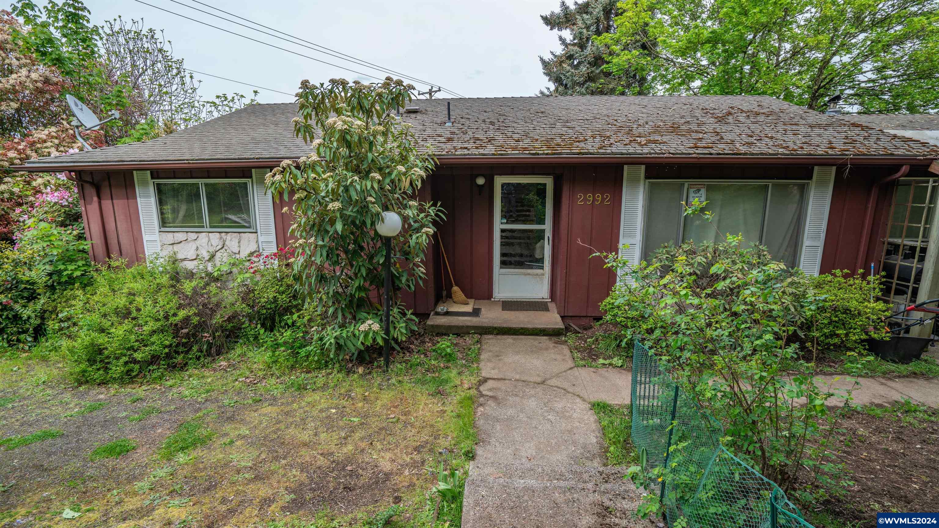 2992 Doaks Ferry Road Northwest Salem, OR 97304 - Photo 2 of 41 Gallery Image 2