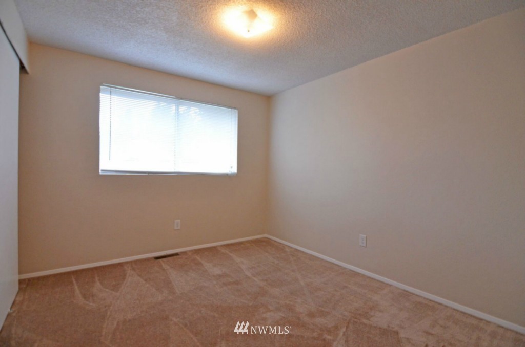 17017 29th Drive Southeast Bothell, WA 98012 - Photo 13 of 21 Gallery Image 13