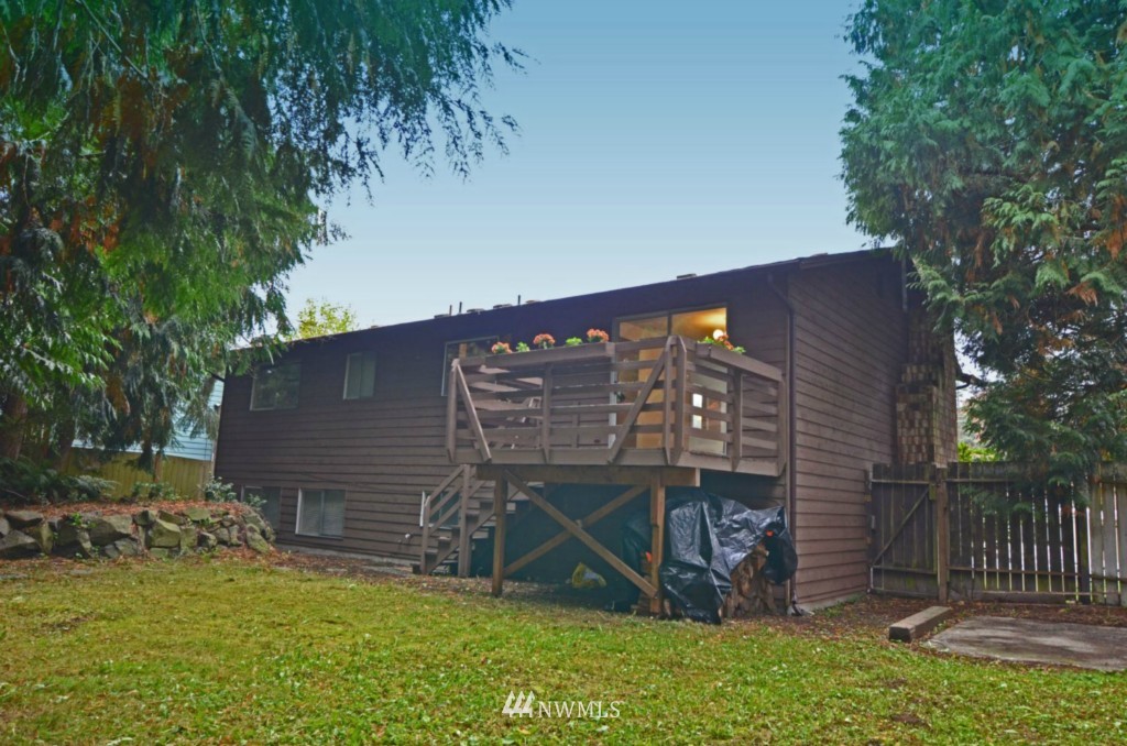 17017 29th Drive Southeast Bothell, WA 98012 - Photo 20 of 21 Gallery Image 20