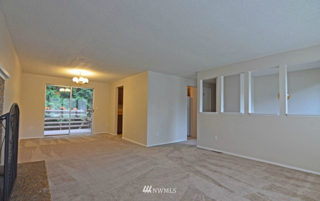 17017 29th Drive Southeast Bothell, WA 98012 - Photo 5 of 21 Gallery Image 5