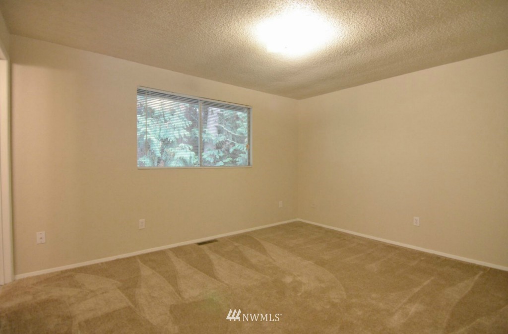 17017 29th Drive Southeast Bothell, WA 98012 - Photo 10 of 21 Gallery Image 10