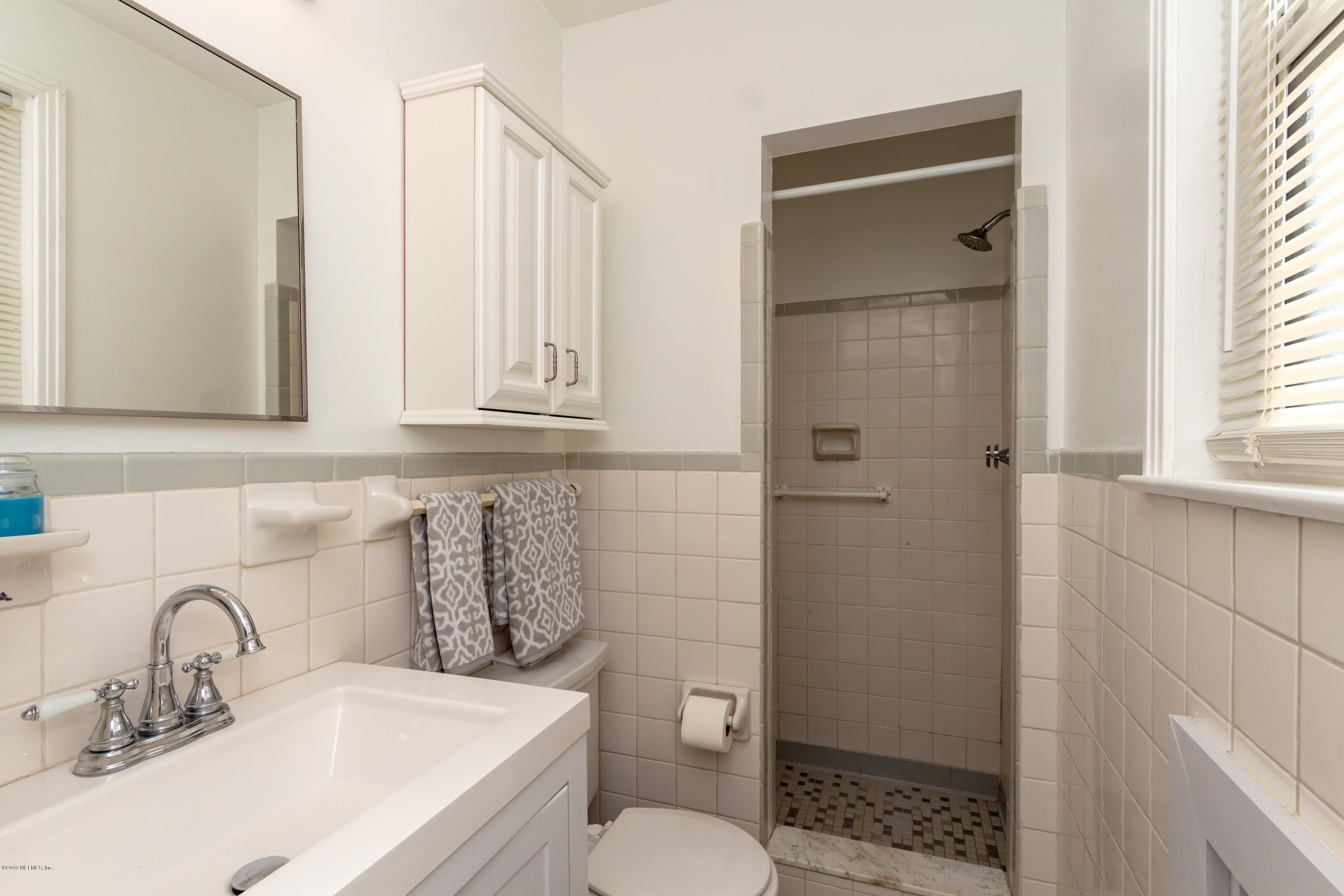 7355 Hennessy Road Jacksonville, FL 32244 - Photo 18 of 38 Master Bathroom