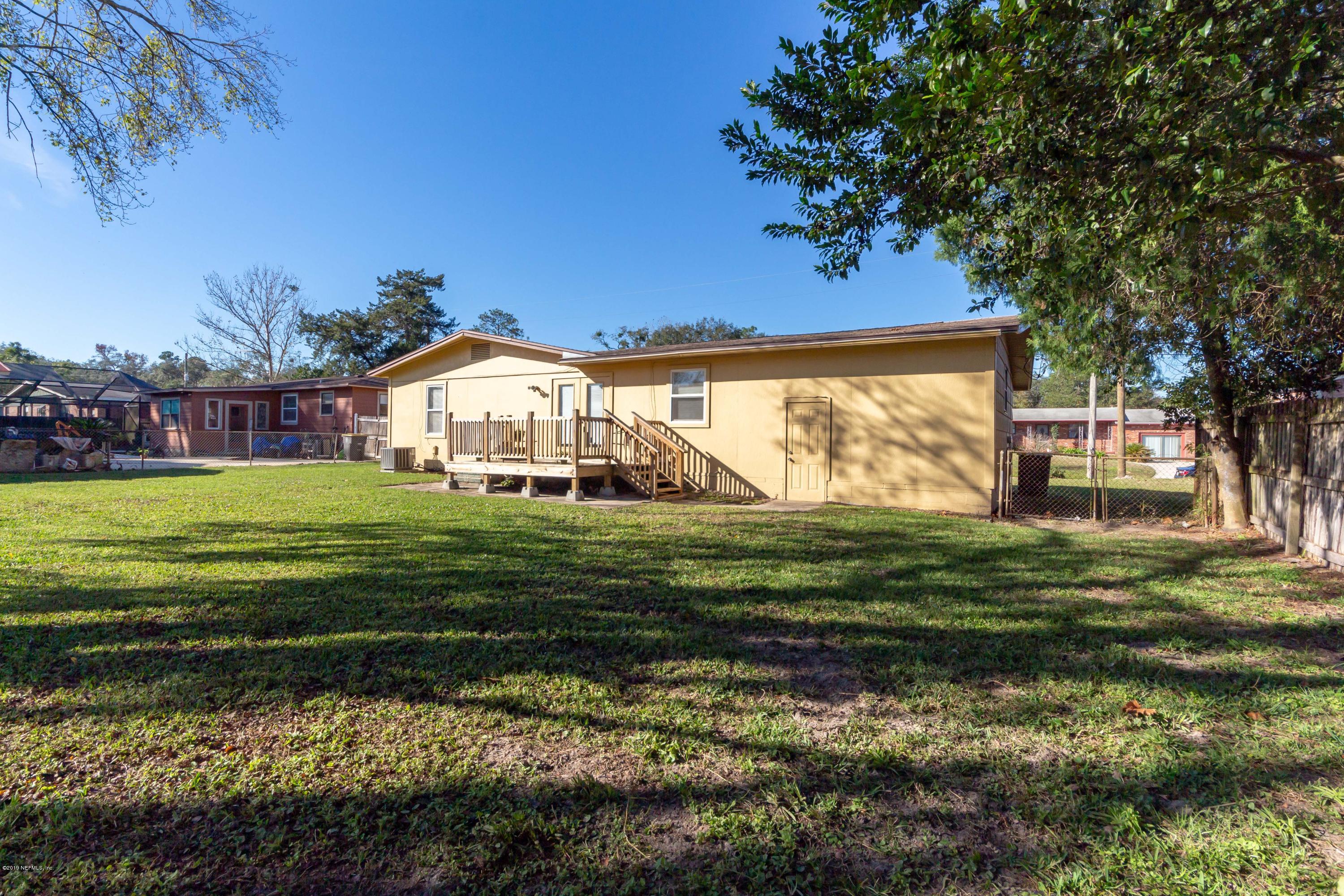 7355 Hennessy Road Jacksonville, FL 32244 - Photo 31 of 38 Rear View 2