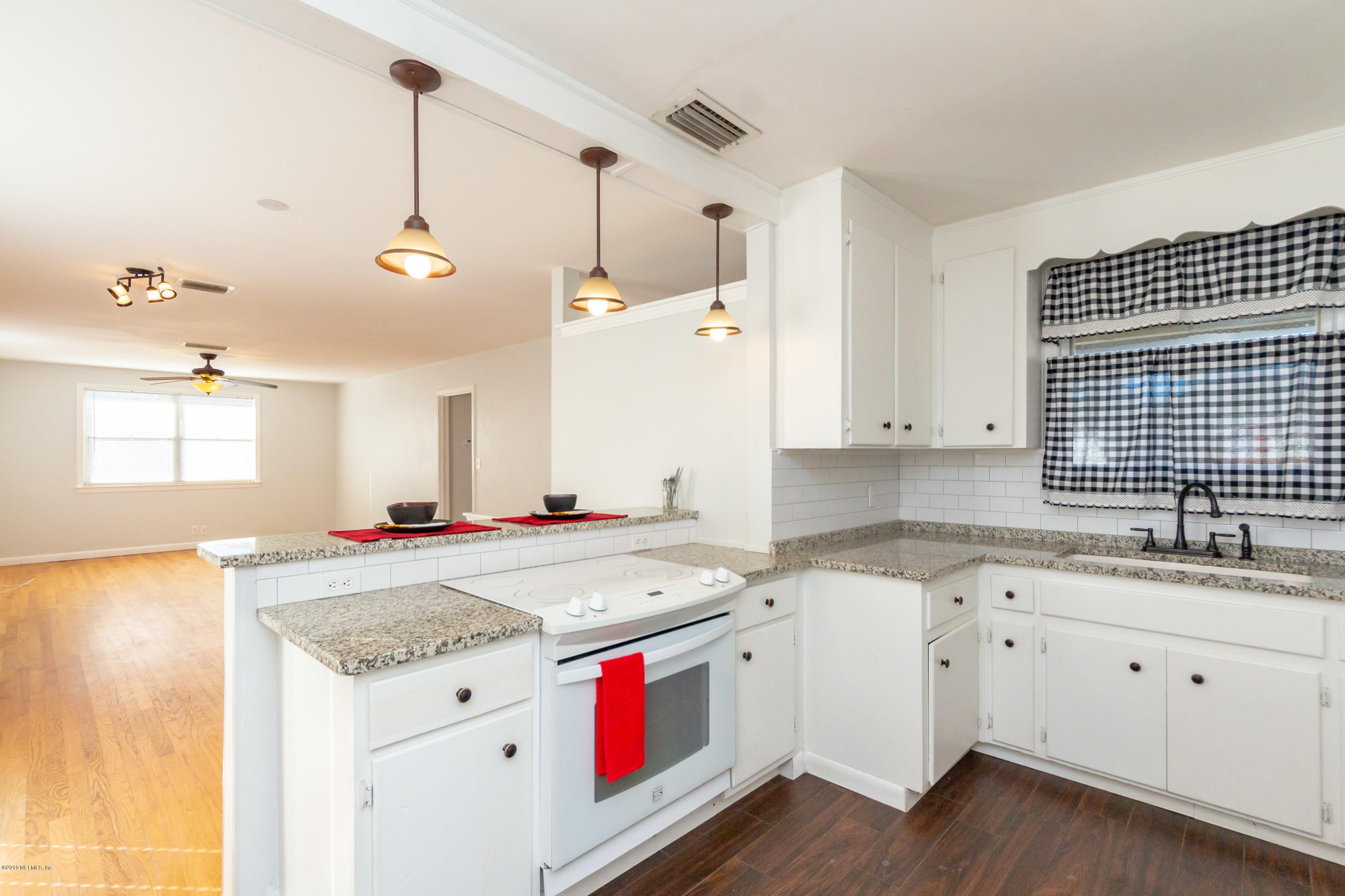 7355 Hennessy Road Jacksonville, FL 32244 - Photo 10 of 38 Kitchen View 4