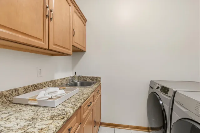 $1,100,000 | 301 Plymouth Road, Minnetonka, MN 55305