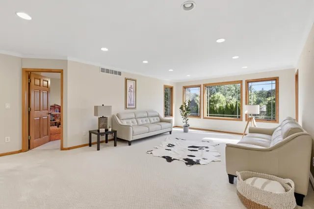 $1,100,000 | 301 Plymouth Road, Minnetonka, MN 55305