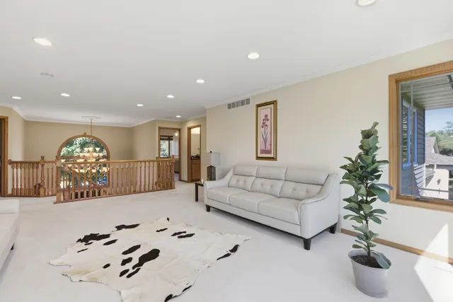 $1,100,000 | 301 Plymouth Road, Minnetonka, MN 55305