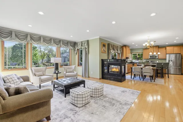 $1,100,000 | 301 Plymouth Road, Minnetonka, MN 55305