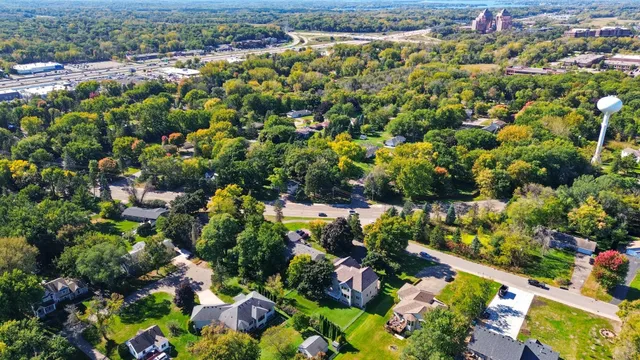 $1,100,000 | 301 Plymouth Road, Minnetonka, MN 55305