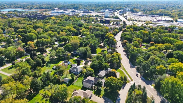 $1,100,000 | 301 Plymouth Road, Minnetonka, MN 55305