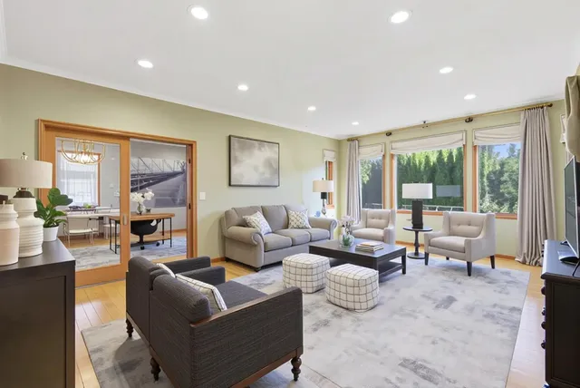 $1,100,000 | 301 Plymouth Road, Minnetonka, MN 55305