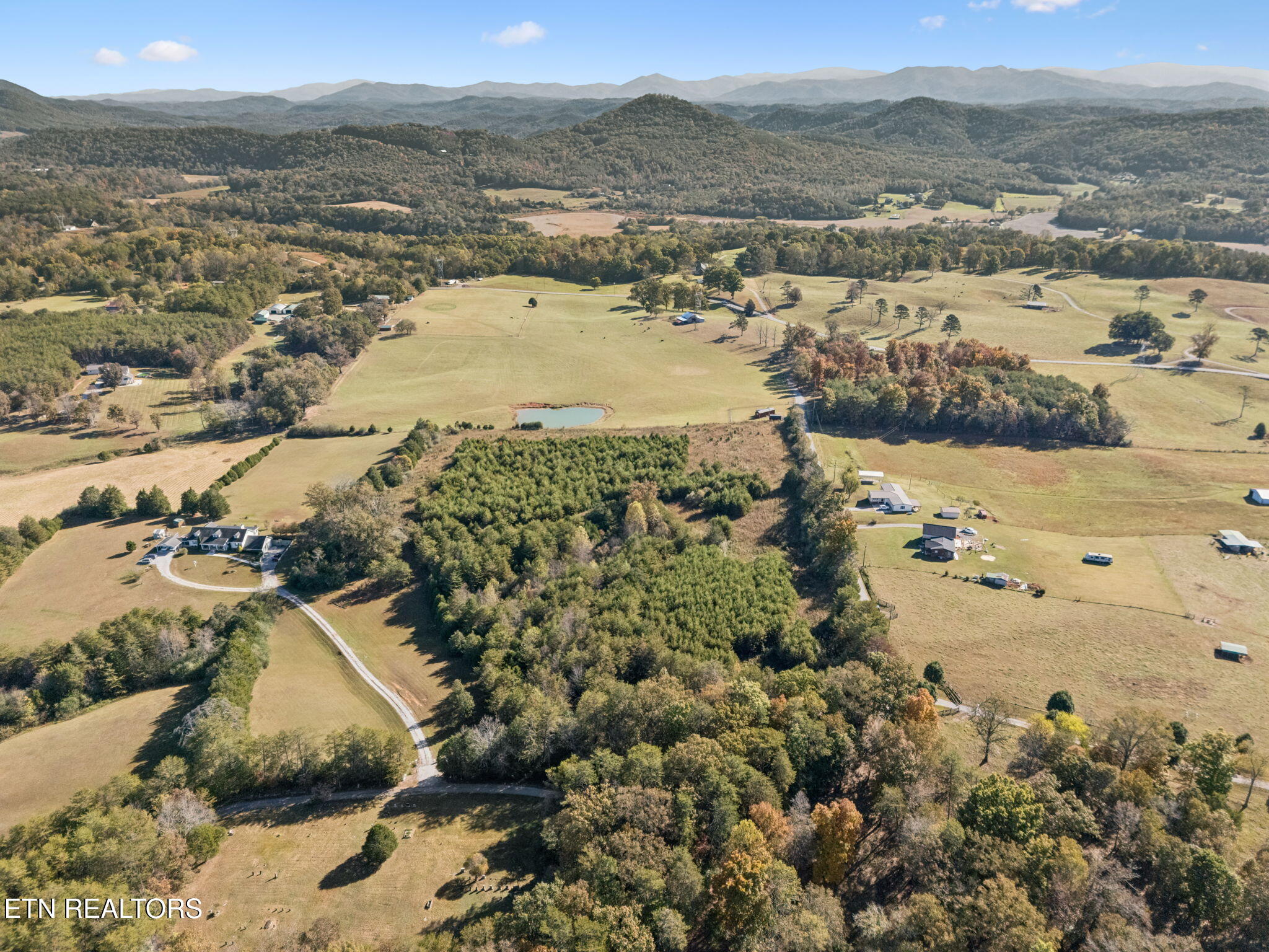 32 Old Sink Church Road Tellico Plains, TN 37385 - Photo 4 of 17 10-Cty Rd 731, TN 37385 - 008