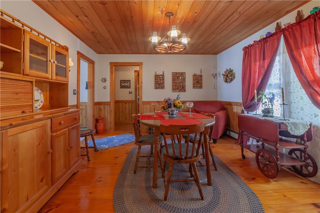 135 Lobster Cove Road Boothbay Harbor, ME 04538 - Photo 8 of 21 Photo