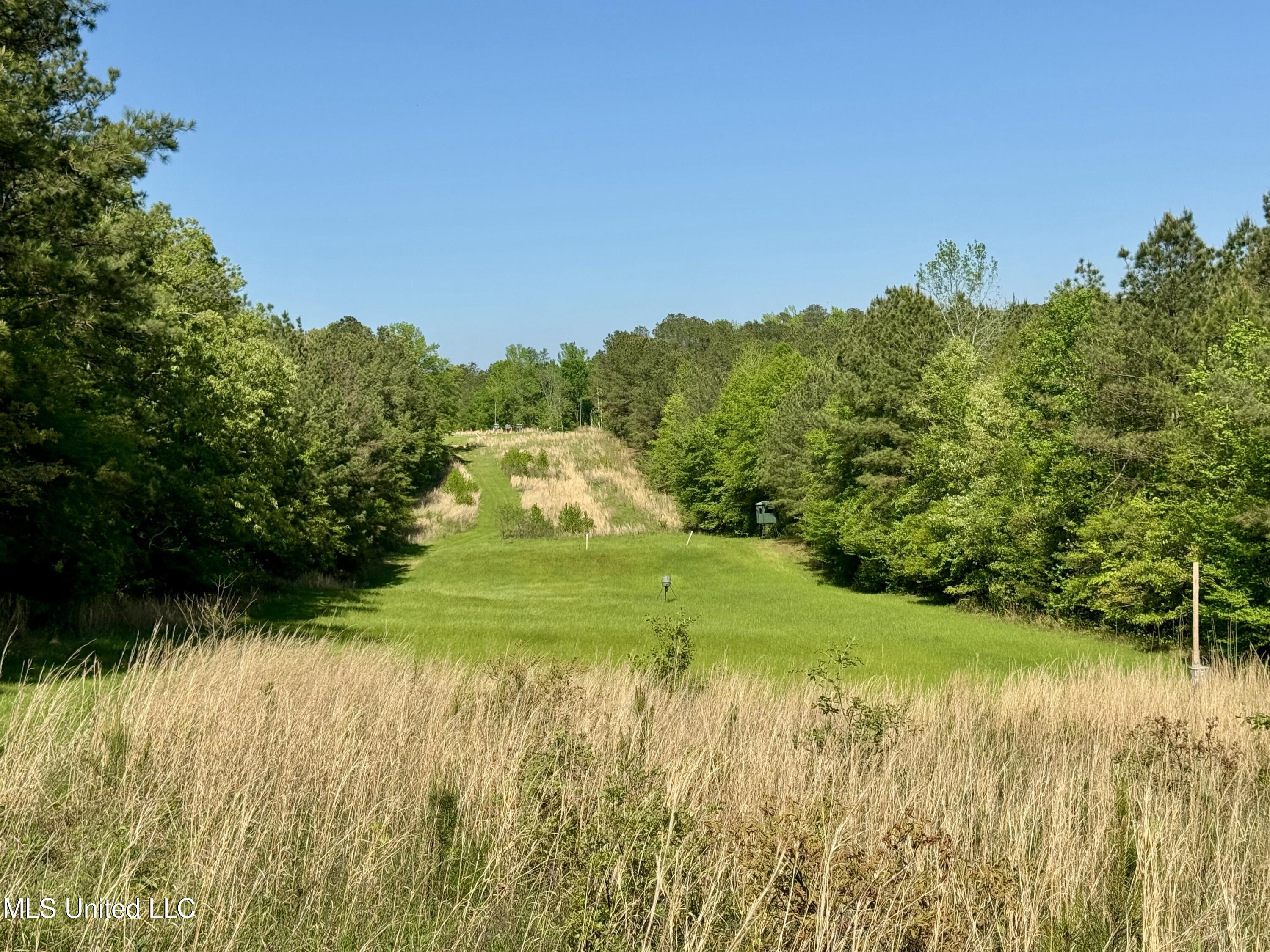 764E6FAD-56F0-4D12-A33F-2E558A8FD020