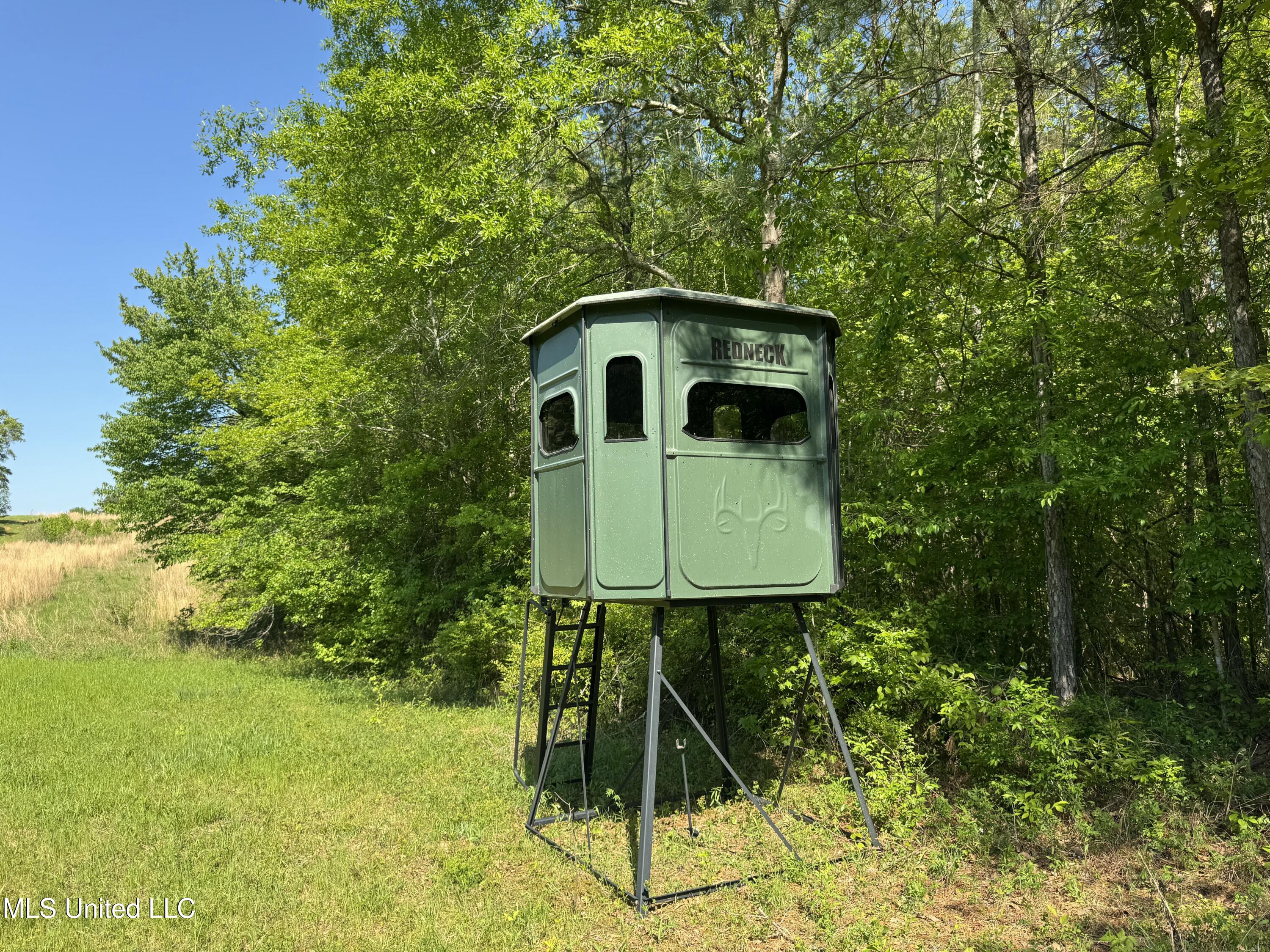 1131 Cauthen Road Camden, MS 39045 - Photo 34 of 53 DB628907-C6D8-4FBA-8B8B-CEFA57F66862