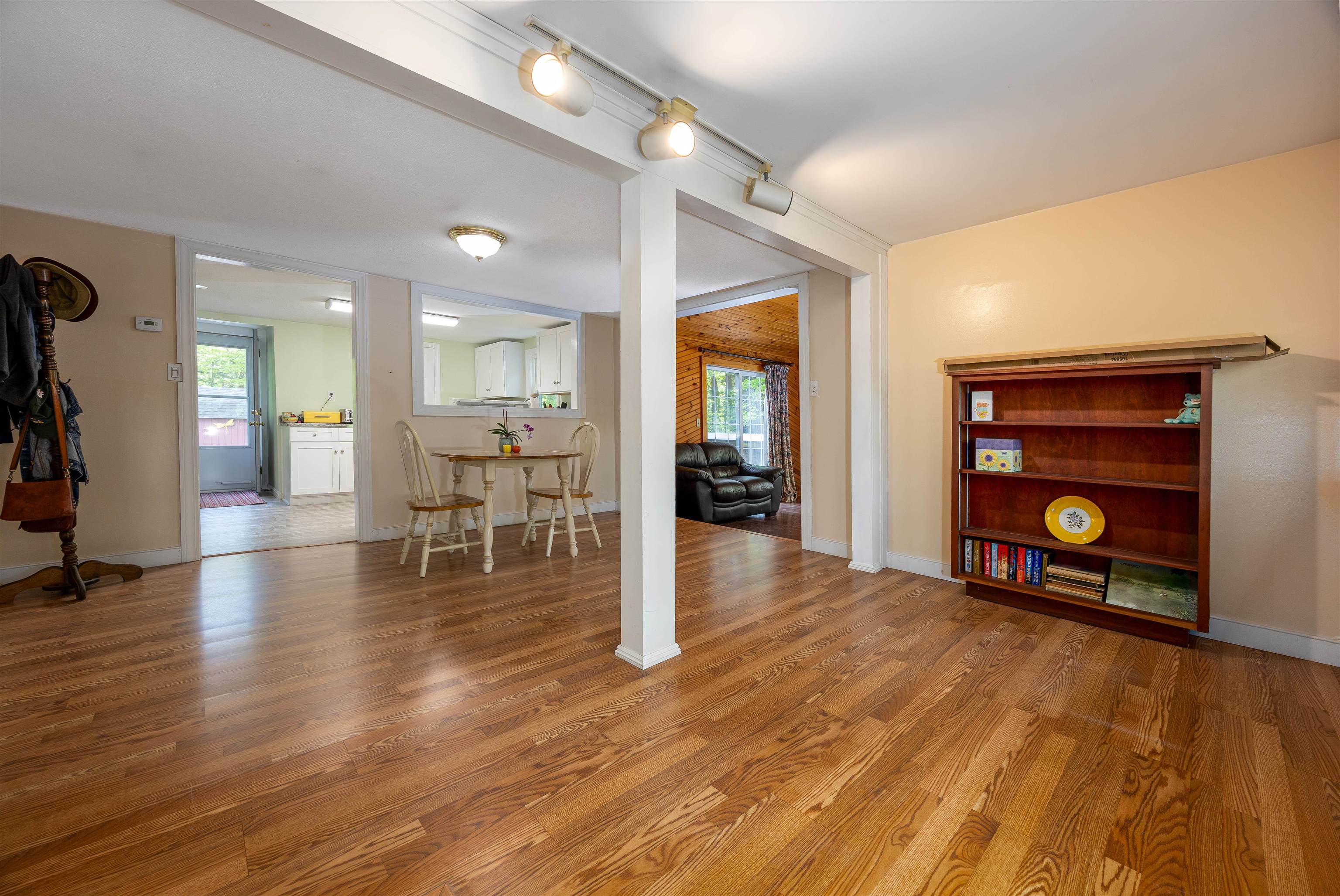 24 Longa Road Merrimack, NH 03054 - Photo 11 of 37