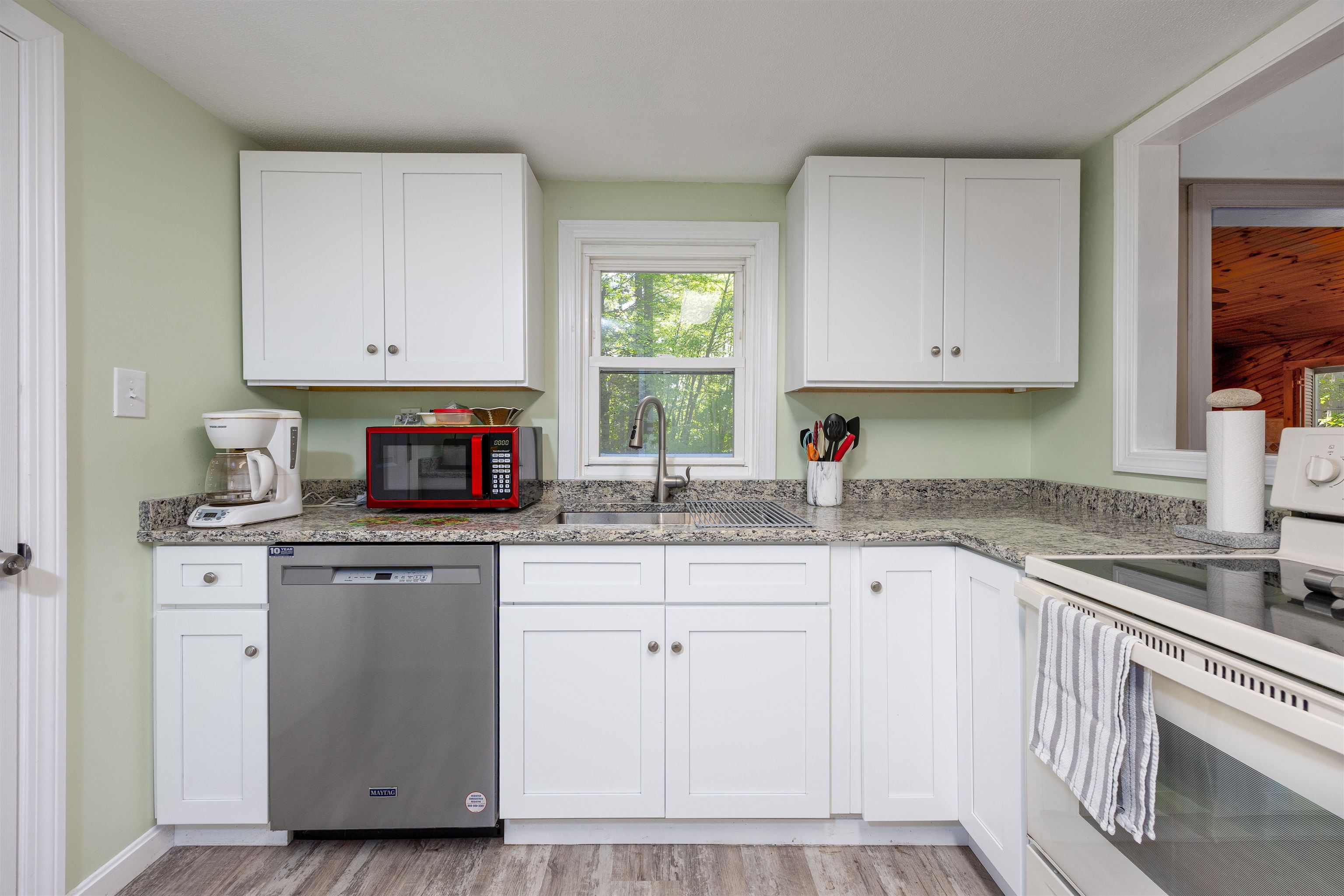 24 Longa Road Merrimack, NH 03054 - Photo 6 of 37