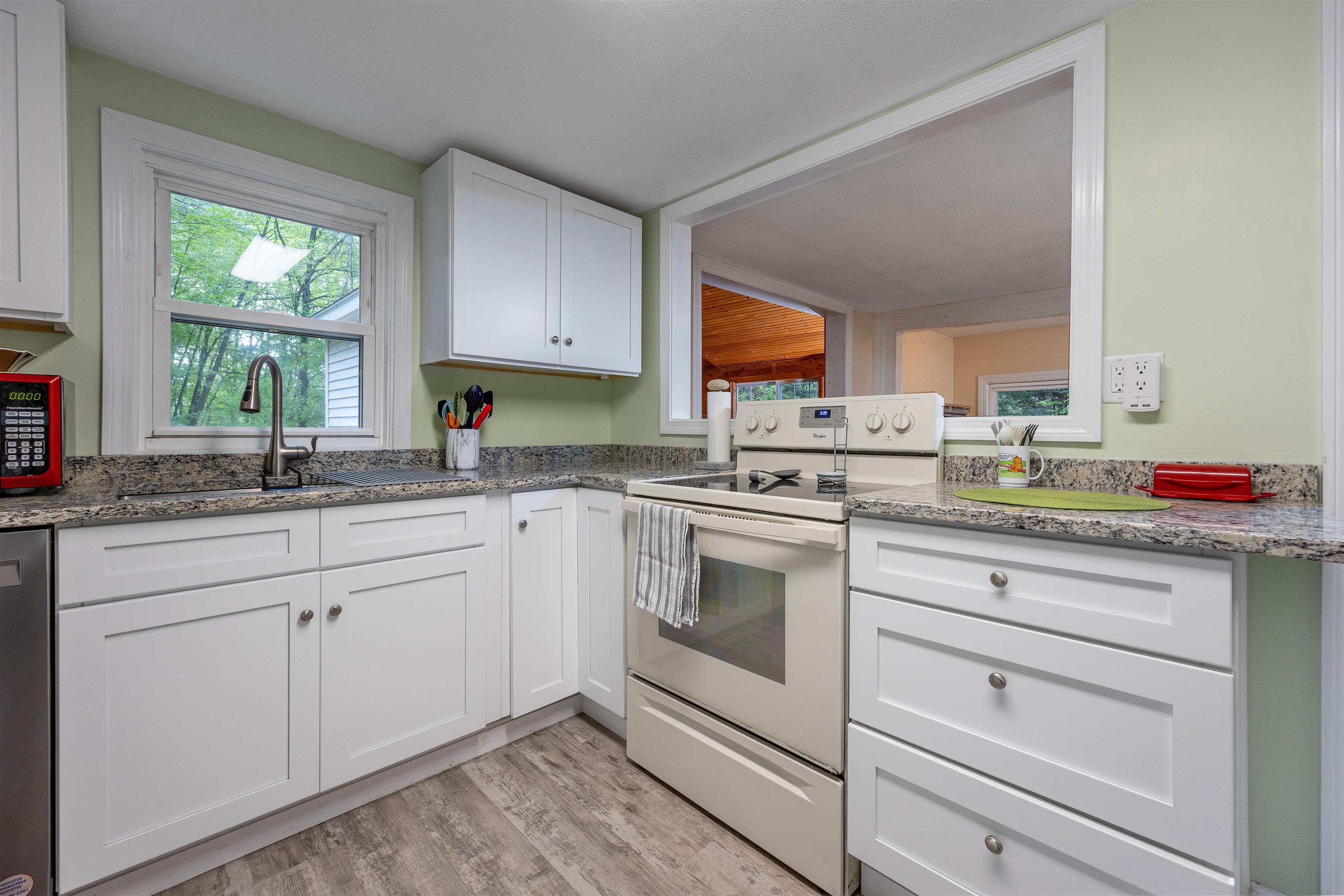 24 Longa Road Merrimack, NH 03054 - Photo 8 of 37