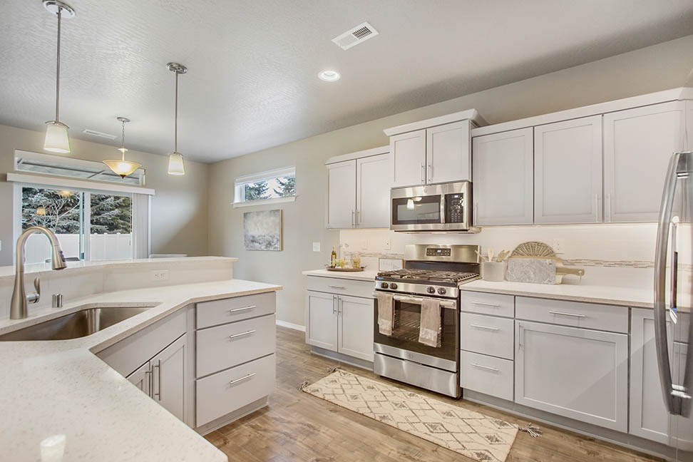 5603 North Calvin Road Spokane Valley, WA 99216 - Photo 6 of 8