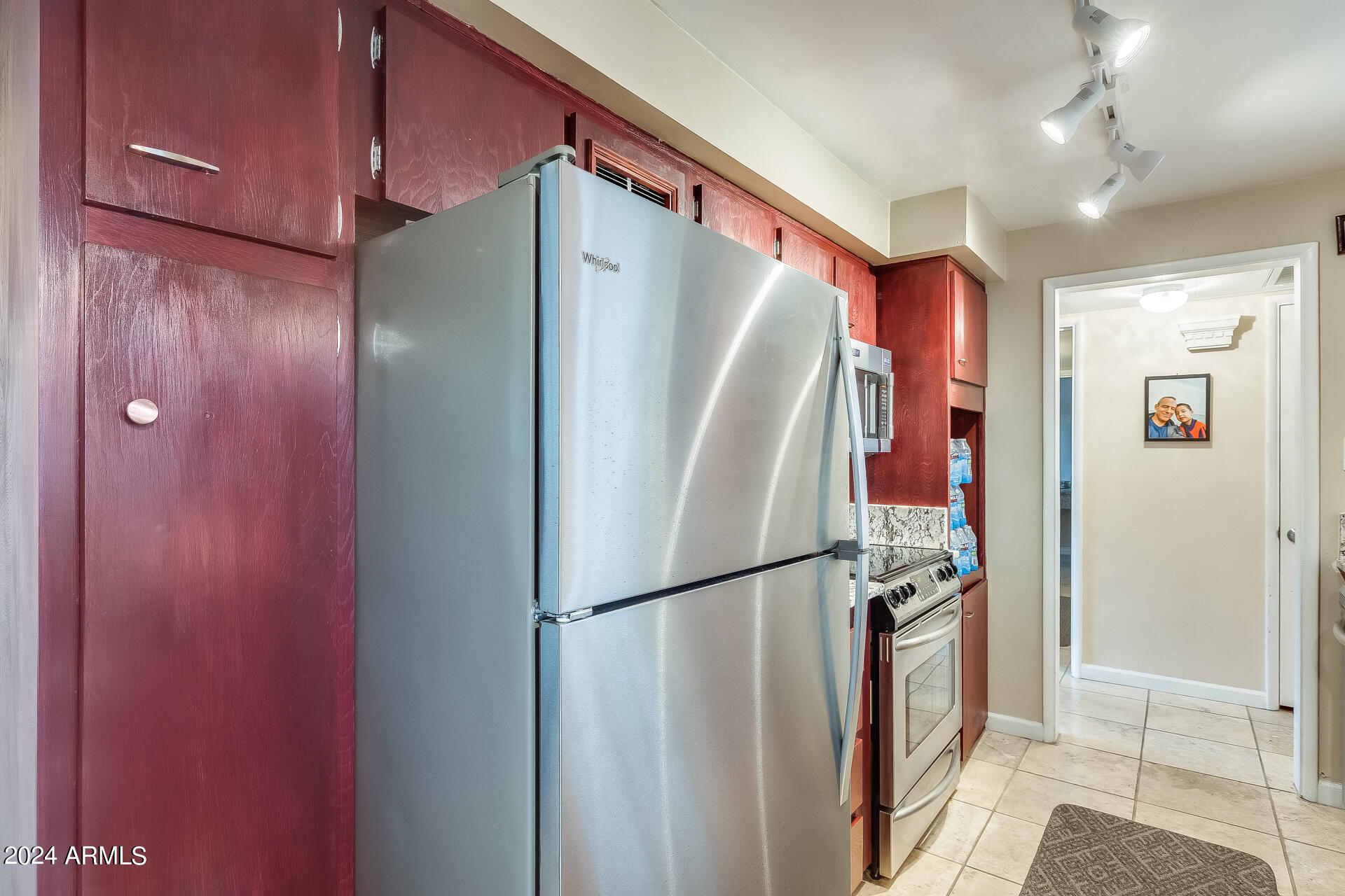 3242 East Camelback Road, Unit 106 Phoenix, AZ 85018 - Photo 8 of 52 11