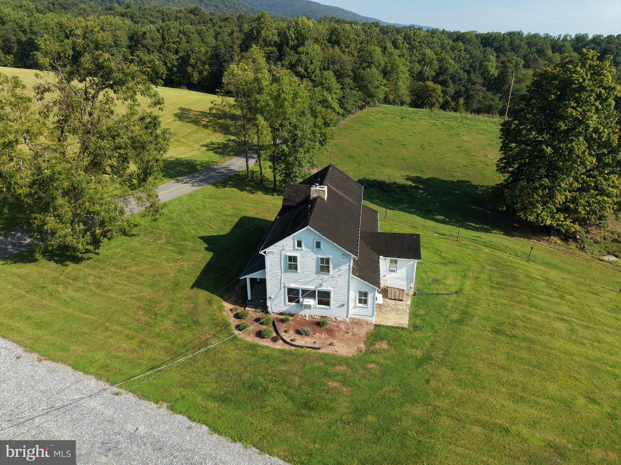 10.04 Mountain Road Warfordsburg, PA 17267 - Photo 13 of 23 Gallery Image 13