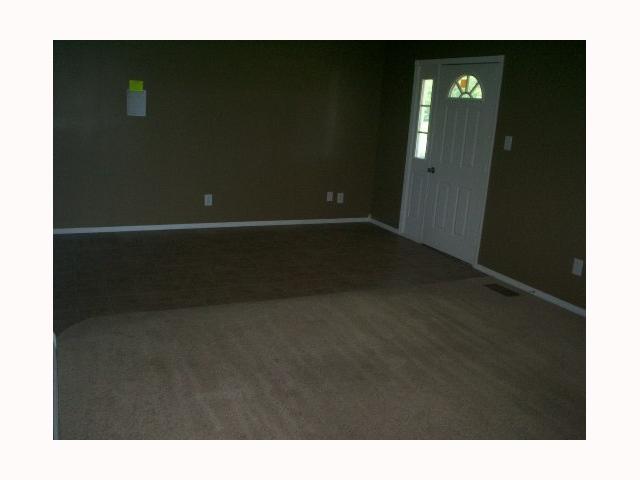 3924 Gun Barn Road Anderson, IN 46011 - Photo 4 of 6 Gallery Image 4
