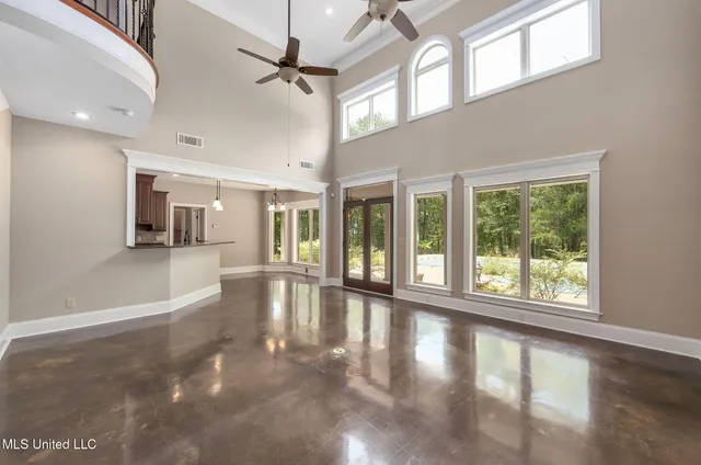 $850,000 | 875 McCravy Road, Hickory Flat, MS 38633