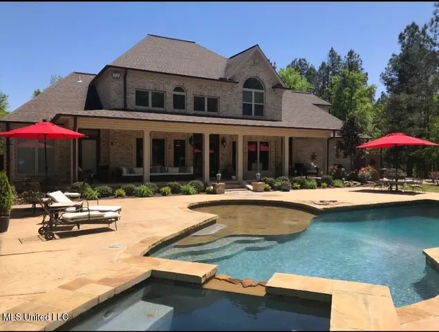 $850,000 | 875 McCravy Road, Hickory Flat, MS 38633