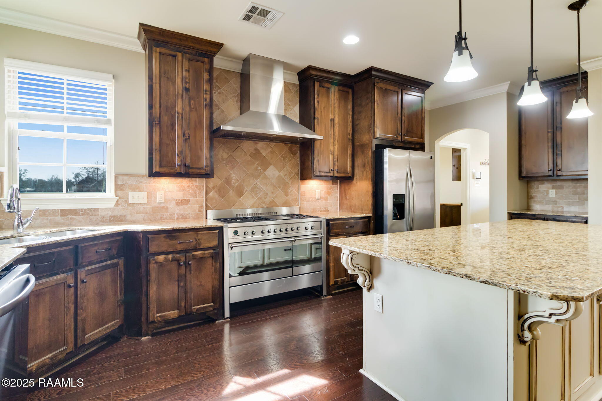 241 Lana Road Opelousas, LA 70570 - Photo 6 of 38 3-web-or-mls-241 Lana Rd-3