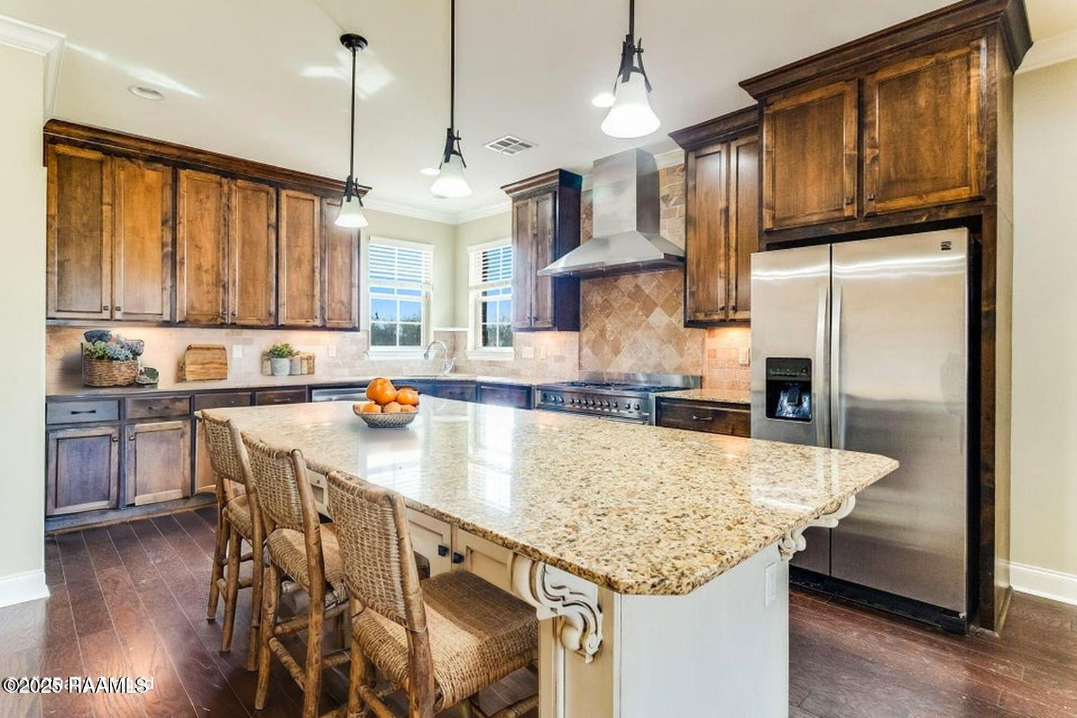 241 Lana Road Opelousas, LA 70570 - Photo 9 of 38 20250203143434086937000000-o - Kitchen -