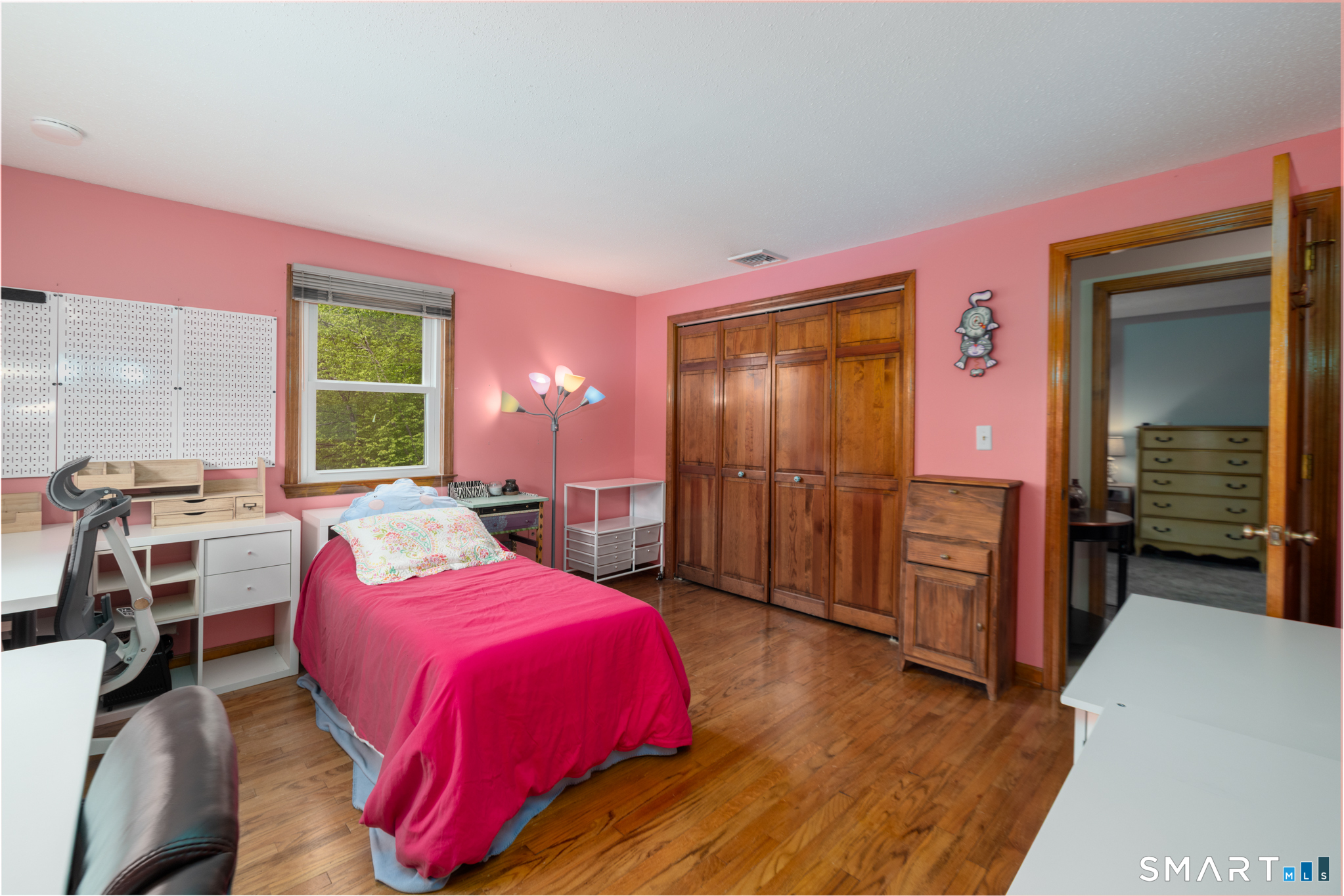 14 Crosswood Road Farmington, CT 06085 - Photo 27 of 39 a bed room with a bed and dresser