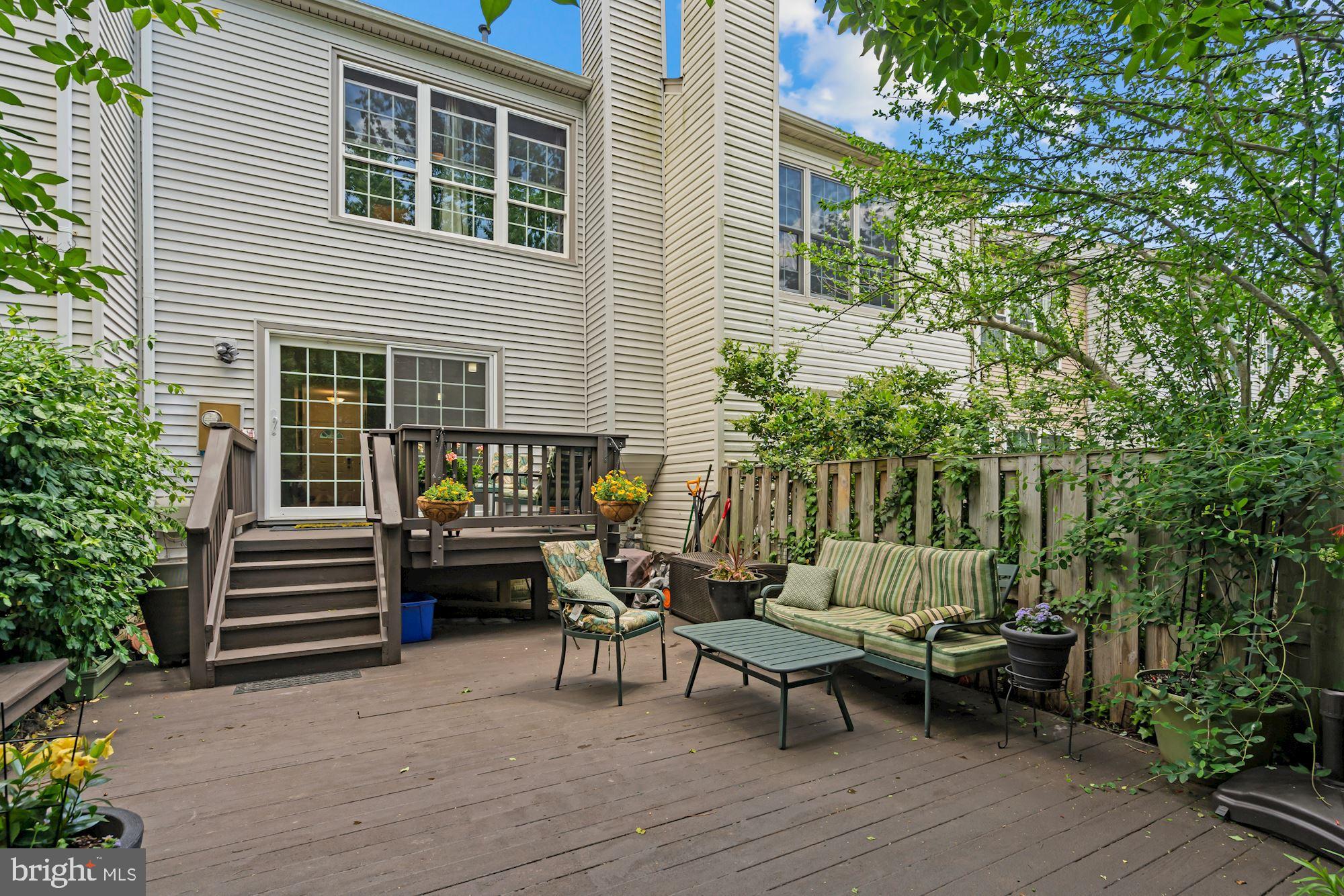7204 Stover Drive Alexandria, VA 22306 - Photo 26 of 27 Exterior