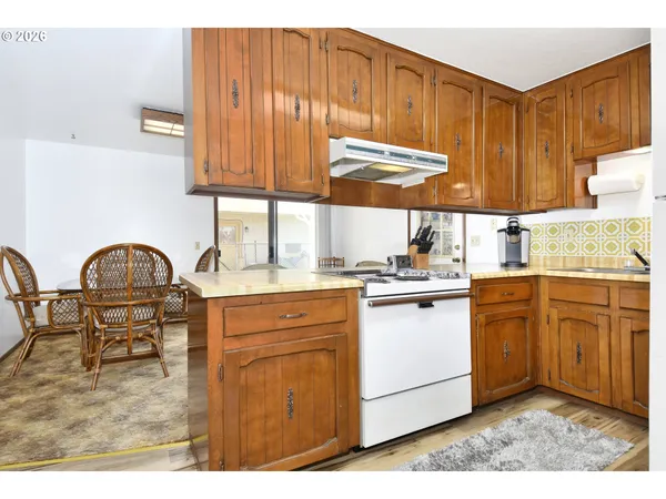 $430,000 | 722 Northeast 197th Avenue, Portland, OR 97230