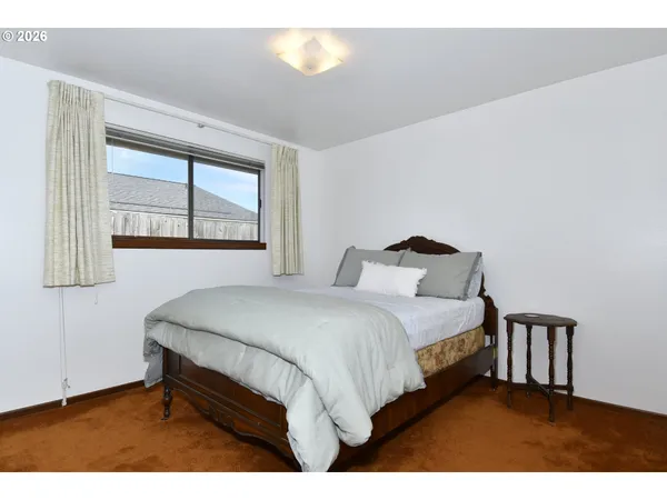 $430,000 | 722 Northeast 197th Avenue, Portland, OR 97230