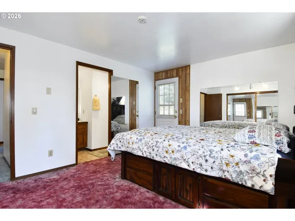 $430,000 | 722 Northeast 197th Avenue, Portland, OR 97230