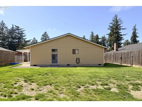 $430,000 | 722 Northeast 197th Avenue, Portland, OR 97230