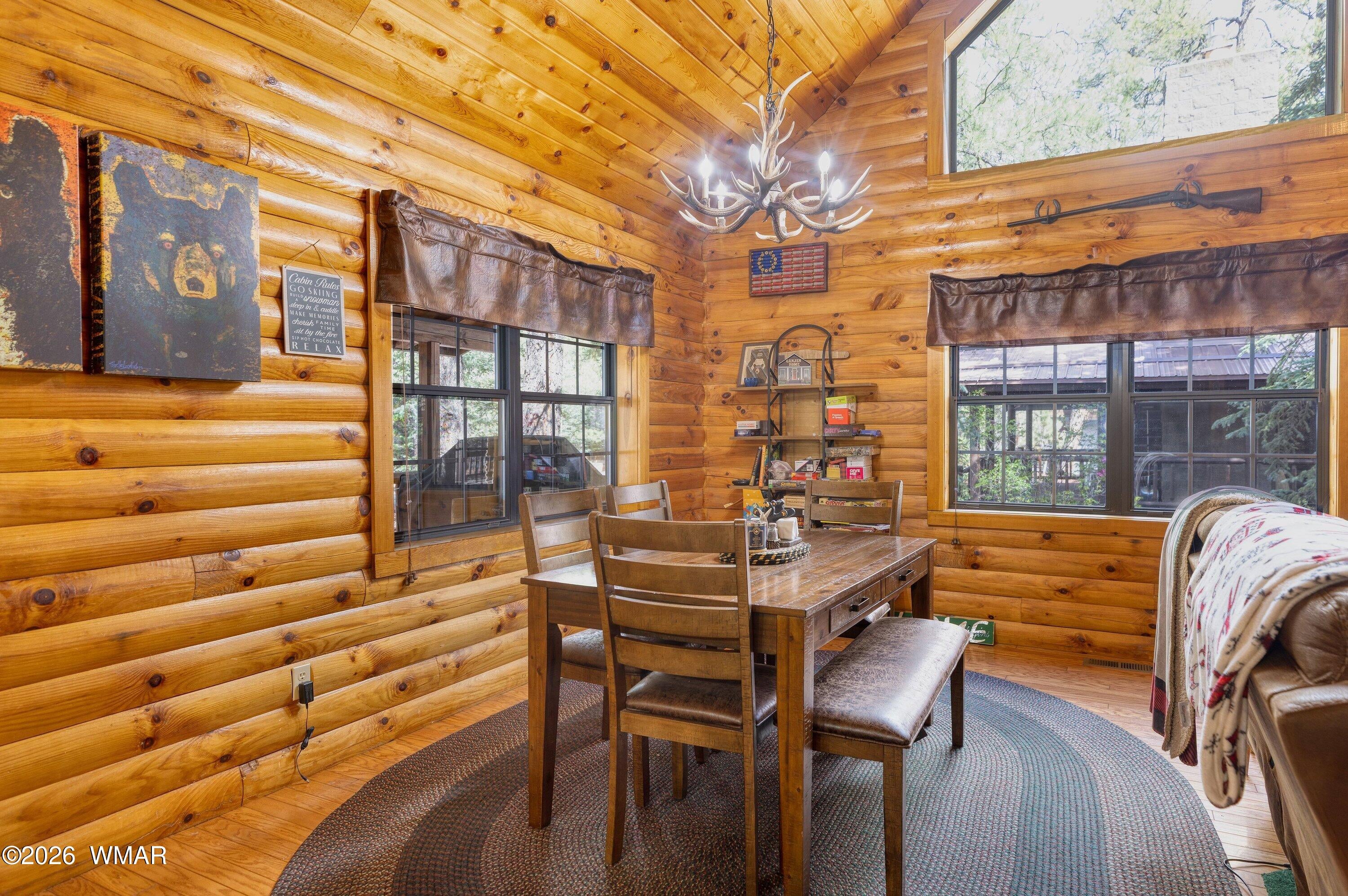 3523 Turkey Track Road Pinetop, AZ 85935 - Photo 11 of 26 dining area