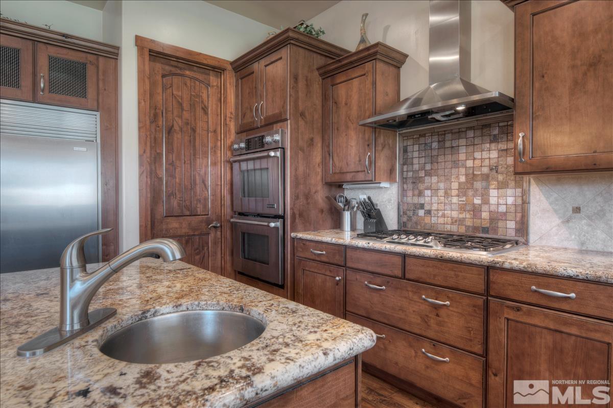 189 Carleton Court Reno, NV 89511 - Photo 9 of 40 Photo 9