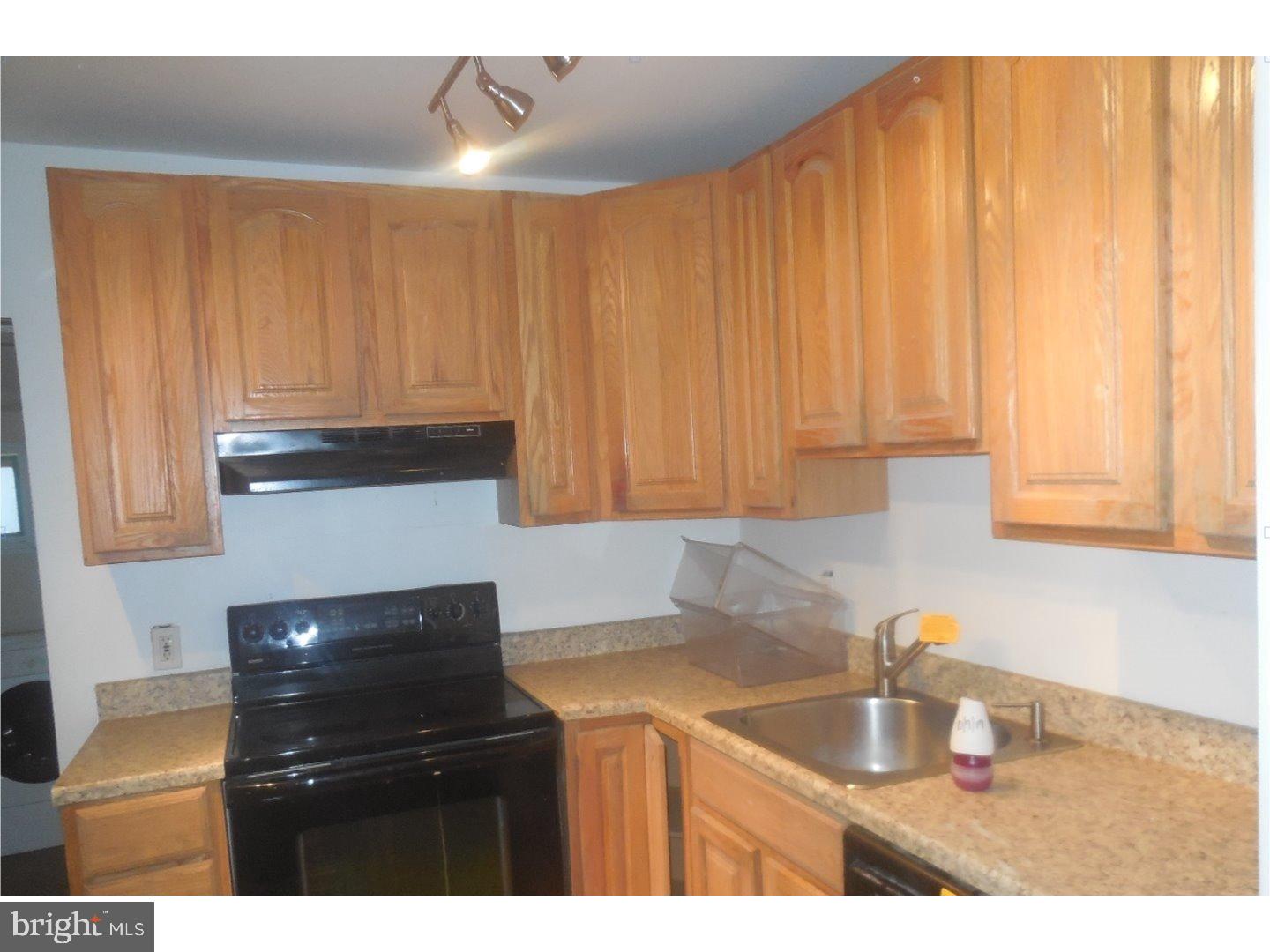 166 Tabernacle Road Medford Lakes, NJ 08055 - Photo 2 of 10