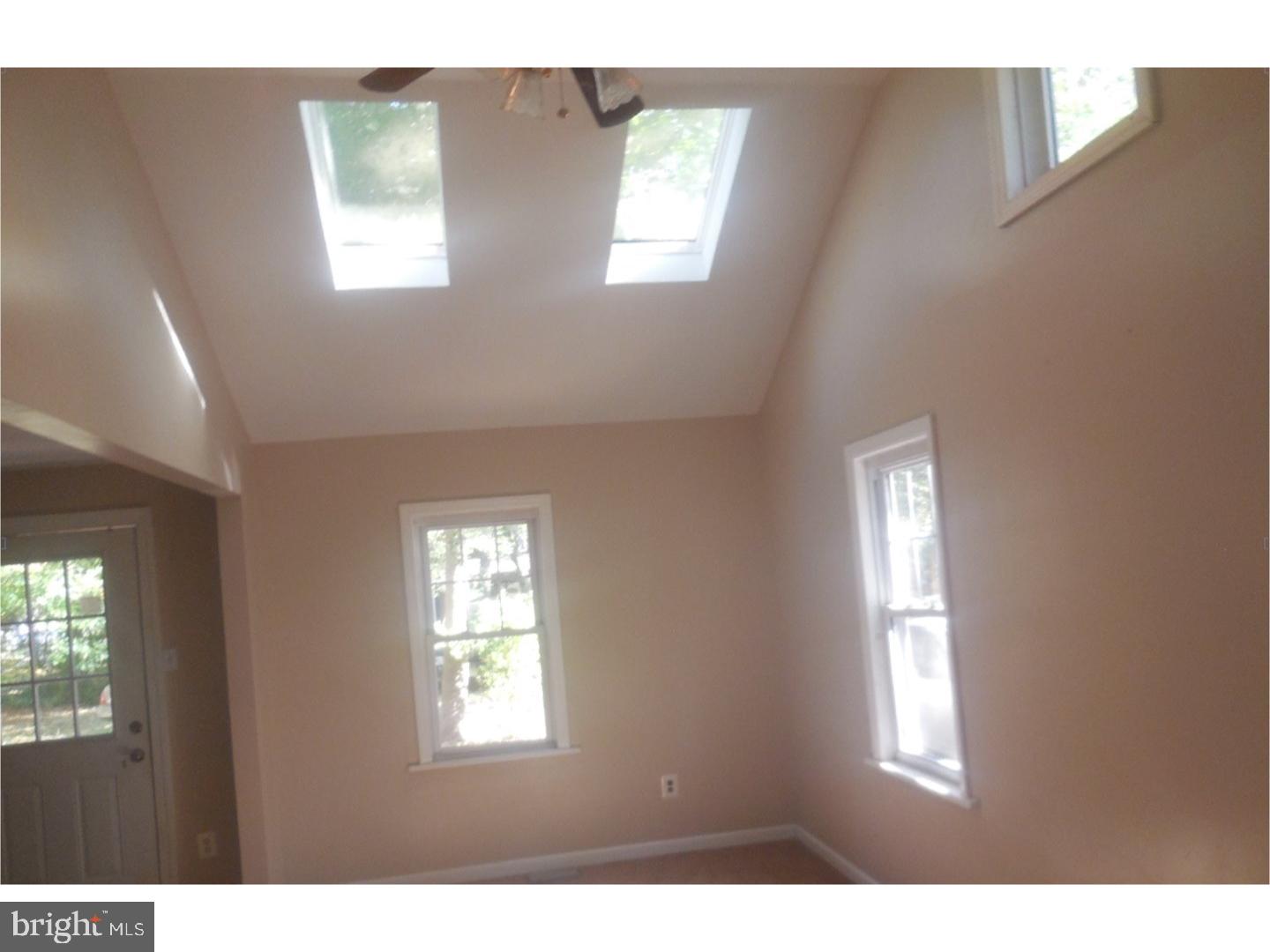 166 Tabernacle Road Medford Lakes, NJ 08055 - Photo 4 of 10