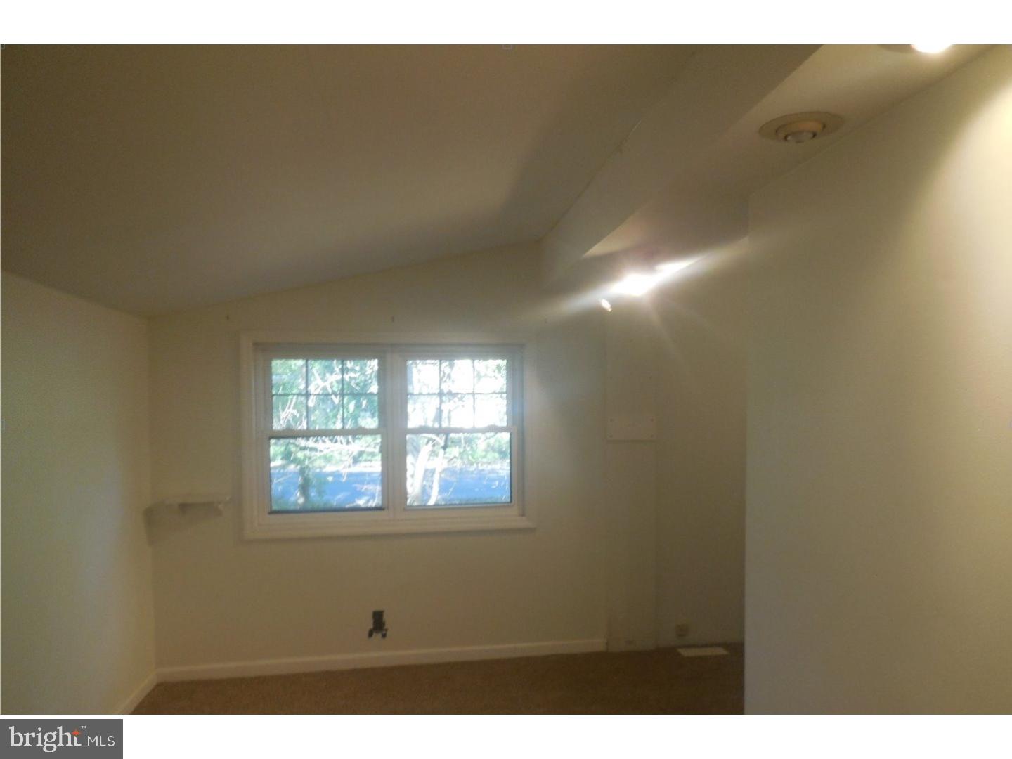 166 Tabernacle Road Medford Lakes, NJ 08055 - Photo 8 of 10