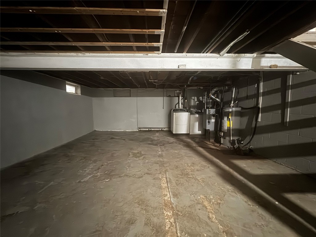 308 Rano Boulevard Vestal, NY 13850 - Photo 11 of 14