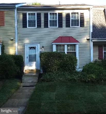 $379,500 | 6924 Woodstream Lane, Lanham, MD 20706