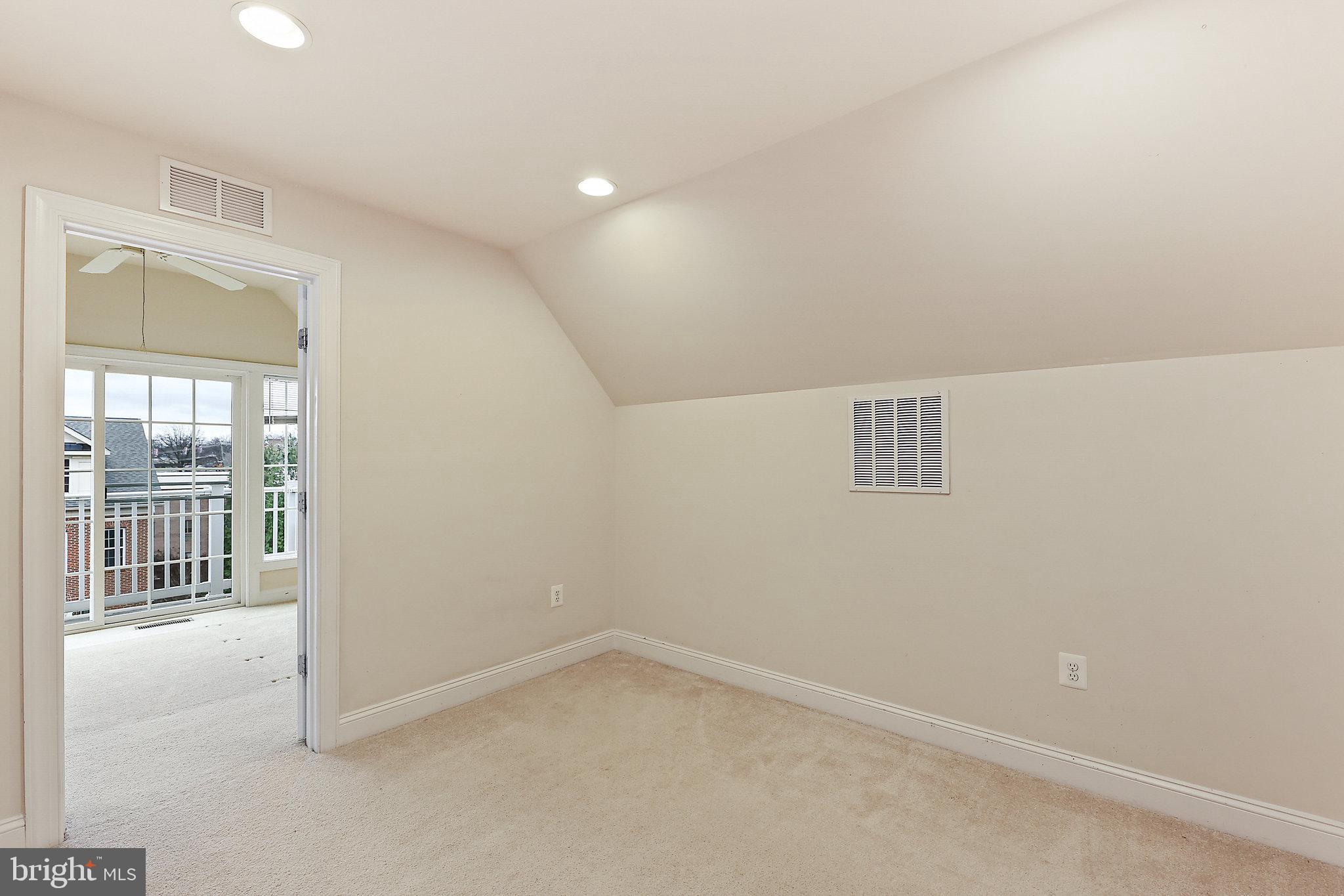 3917 Chain Bridge Road Fairfax, VA 22030 - Photo 43 of 56 Gallery Image 43