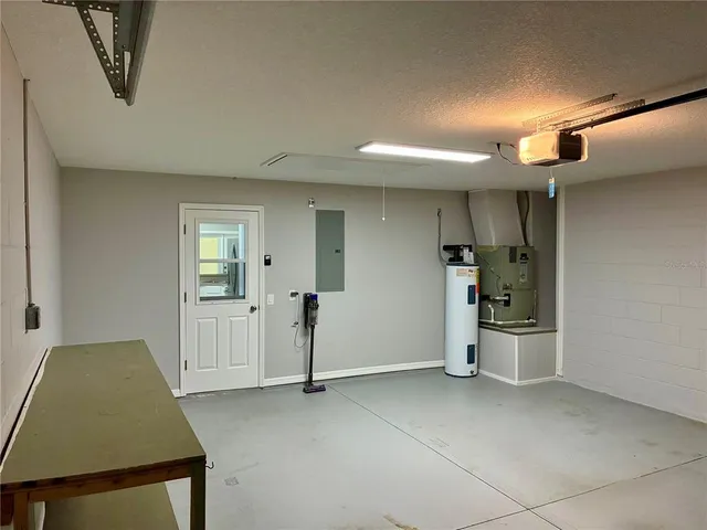 $2,250 | 951 Vindale Road, Tavares, FL 32778