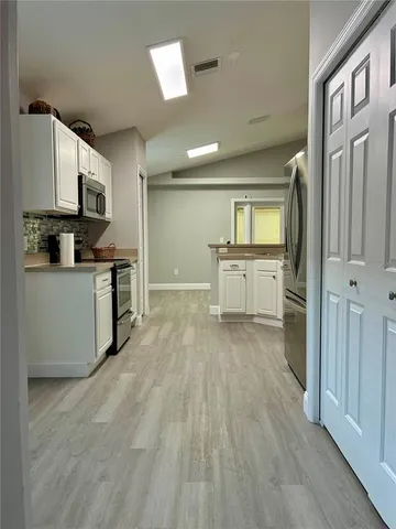 $2,250 | 951 Vindale Road, Tavares, FL 32778