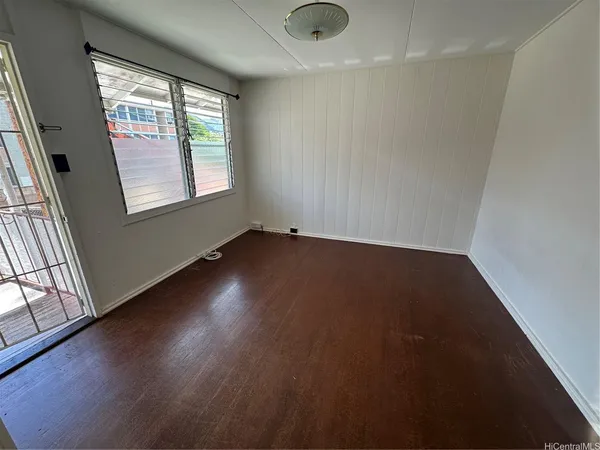 $1,625 | 2956 Varsity Circle, Honolulu, HI 96826
