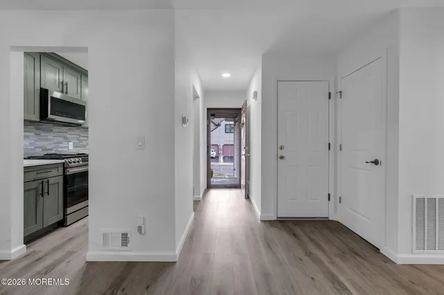 $619,999 | 324 Oak Knoll Drive, Englishtown, NJ 07726