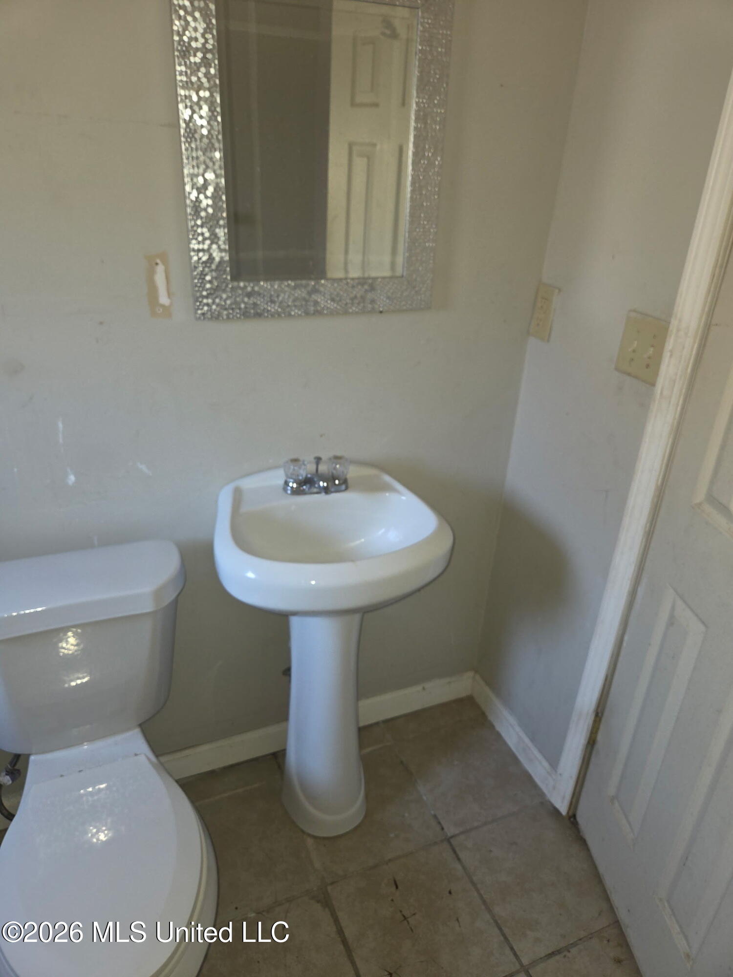 870 Crawford Street Jackson, MS 39203 - Photo 11 of 23 IMG_20260403_214917 (8)